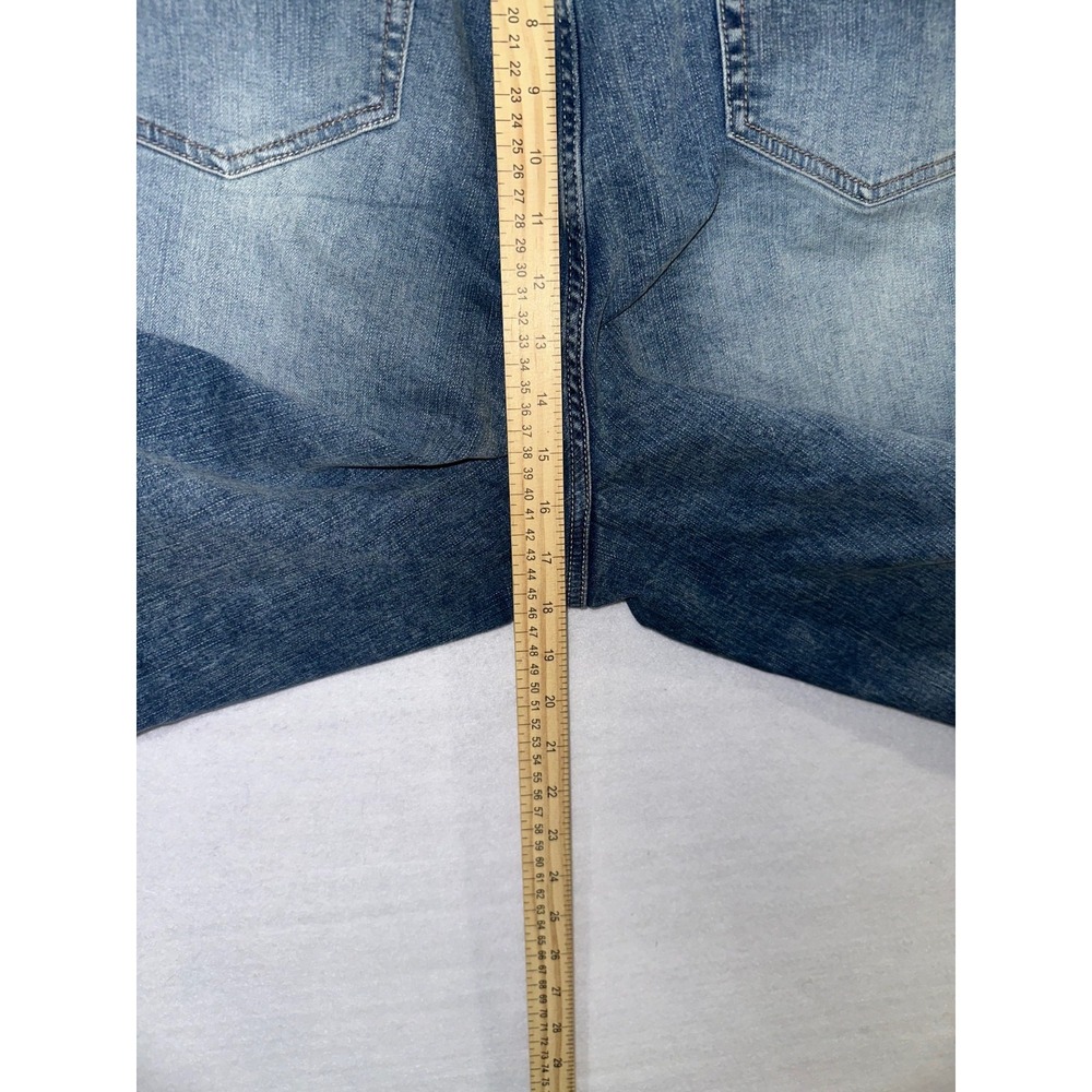Torrid Crop Boyfriend Vintage Stretch Mid Rise Women's Distressed Jeans Size 26 - Picture 7 of 9